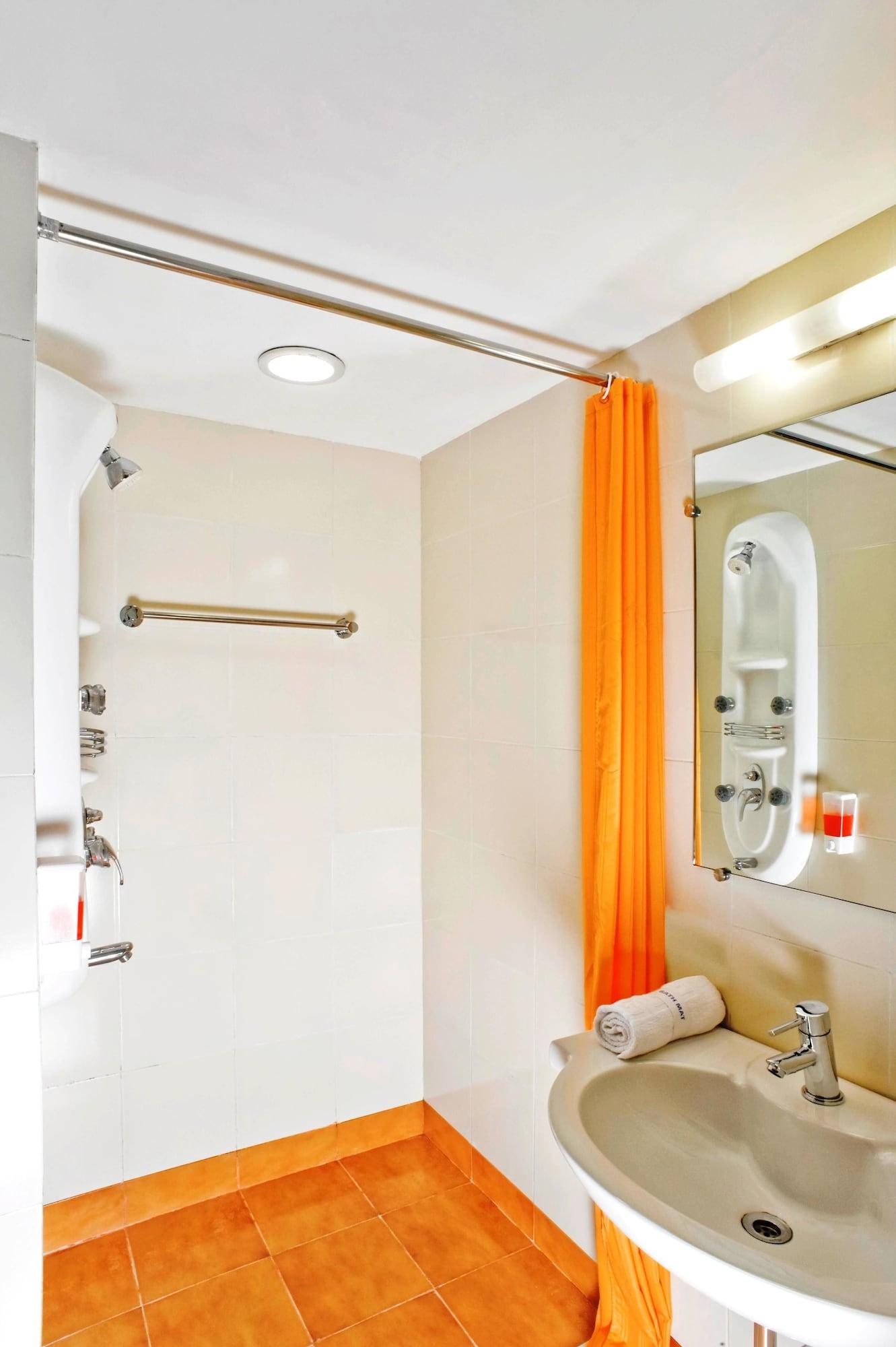 East Delhi Hotell New Delhi Exteriör bild